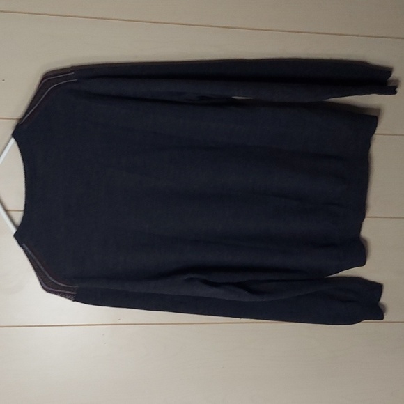 Consensus sweater - Picture 3 of 5